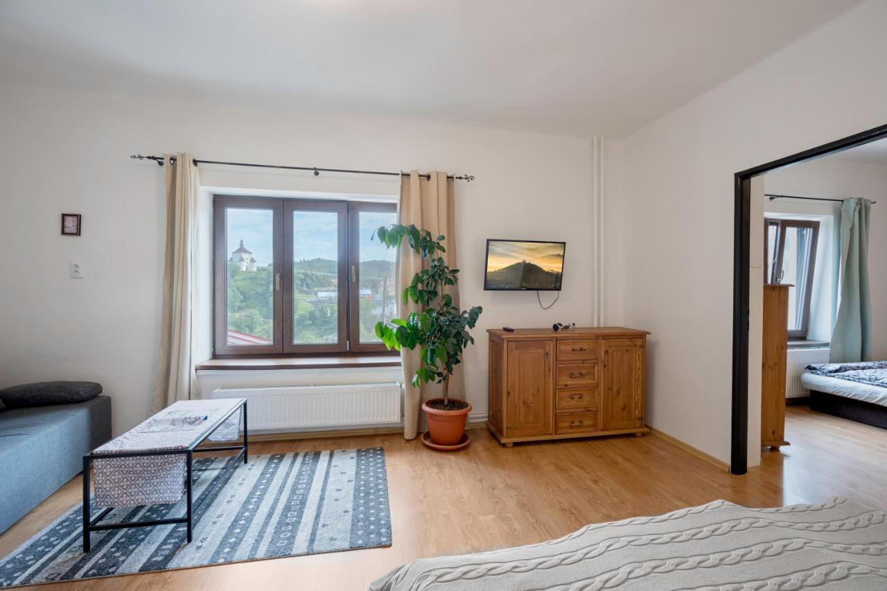 Apartman Belavita Banská Štiavnica エクステリア 写真